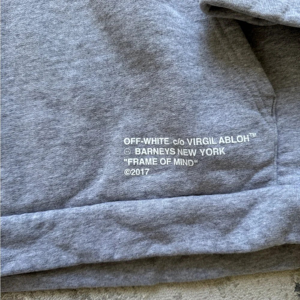 Men’s 2017 Off-White x Barneys New York Hoodie M